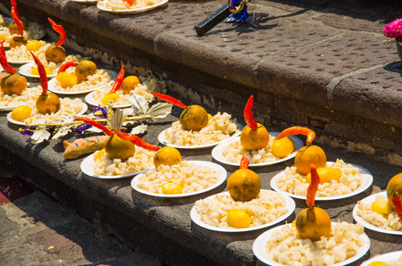 QUITO, ECUADOR- MAY 23, 2017: Oblation food at Plaza Grande in Quitoのeditorial素材