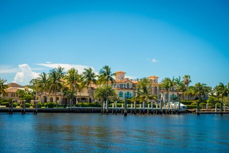 FORT LAUDERDALE, USA - JULY 11, 2017: Beautiful view of new river with riverwalk promenade highrise condominium buildings and yachts in Fort Lauderdale, Florida.のeditorial素材