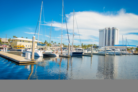 FORT LAUDERDALE, USA - JULY 11, 2017: A line of boats displayed for sale at the Fort Lauderdale International Boat Show.のeditorial素材