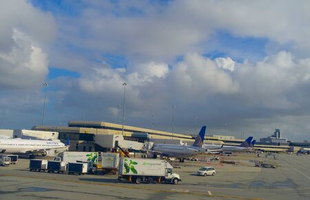 SAN FRANCISCO, CALIFORNIA - APRIL 13, 2014: United Airlines planes at the Terminal 3 in San Francisco International Airport.のeditorial素材
