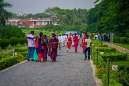 Delhi, India - September 27, 2017: Unidentified people walking to visit the Lotus Temple, located in New Delhi, India, is a Bahai House of Worshipのeditorial素材