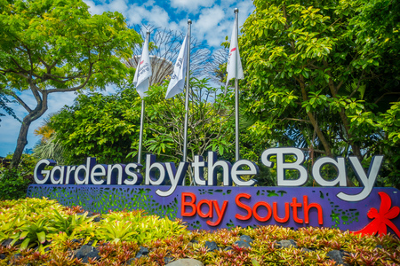 SINGAPORE, SINGAPORE - JANUARY 30, 2018: Informative sign in day view of Entrance to Gardens by the Bay in Singapore. Spanning 101 hectares, and five-minute walk from Bayfront MRT Stationのeditorial素材
