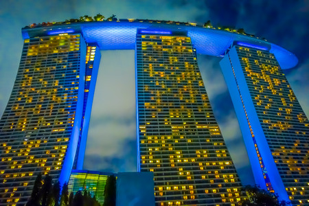 SINGAPORE, SINGAPORE - JANUARY 30, 2018: Beautiful below view of Marina Bay Sands at night the largest hotel in Asia. It opened on 27 April 2010のeditorial素材