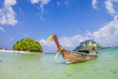 TUP, THAILAND - FEBRUARY 09, 2018: Amazing view of long tail boat in a shore on Tup island in a gorgeous sunny day and clean waterのeditorial素材