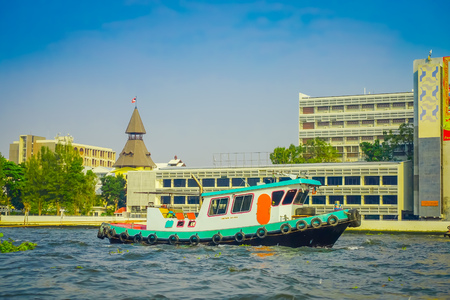 BANGKOK, THAILAND - FEBRUARY 09, 2018: Outdoor view of a boat at yai canal or Khlong Bang Luang Tourist Attraction in Thailand with a building behindのeditorial素材