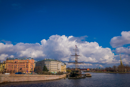 ST. PETERSBURG, RUSSIA, 01 MAY 2018: Old frigate Letuchiy Gollandets: The Galleon ship containing the indoor restaurant on Neva river embankment, in Saint Petersburgのeditorial素材