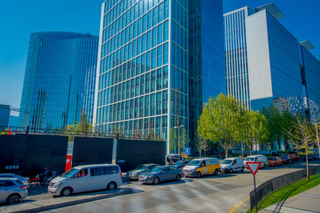 SANTIAGO, CHILE - OCTOBER 16, 2018: Office buildings at financial district known as Nueva Las Condes in Rosario Norte Street, Las Condes, Santiago de Chileのeditorial素材