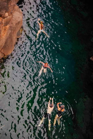 Puerto Ayora, Galapagos, Ecuador - November 25, 2018: Above view of people swimming in Las Grietas on Santa Cruz Island in Galapagos. It is popular tourist destinationのeditorial素材