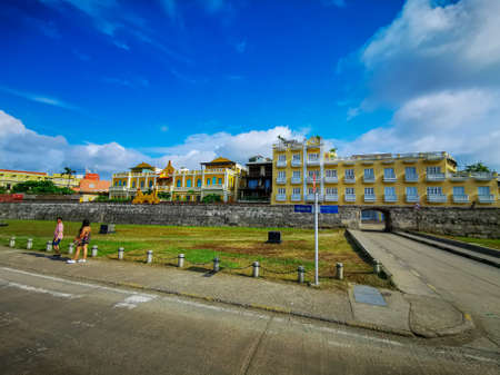 CARTAGENA, COLOMBIA - NOVEMBER 12, 2019: View of the touristic and colorful surroundings of the beach city a tourist attraction of Cartagena, Colombiaのeditorial素材