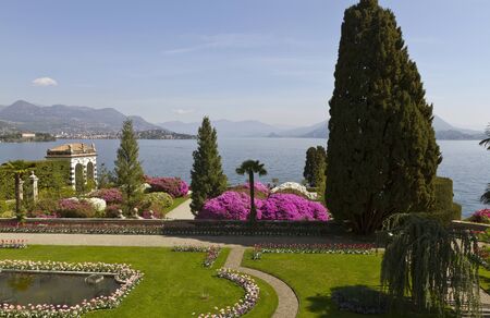 Blooming gardens of Isola Bella and view of Lake Maggiore
の写真素材