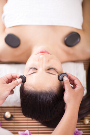 beautiful woman in spa salon relaxing の写真素材