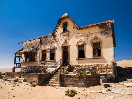 Quartermaster's house in Kolmanskop ghost town (Namibia)の写真素材