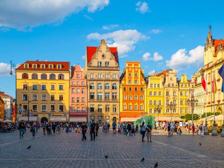 WROCLAW, POLAND - AUGUST 28, 2014: Colorful houses on Main Square in Wroclaw, Poland.のeditorial素材