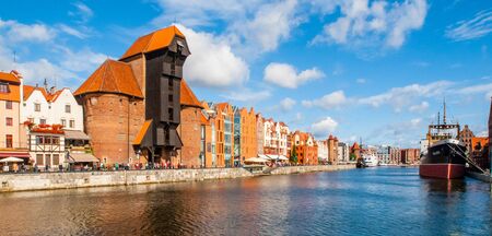 GDANSK, POLAND - AUGUST 25, 2014: Old Town of Gdansk with Motlawa river and The Crane.のeditorial素材