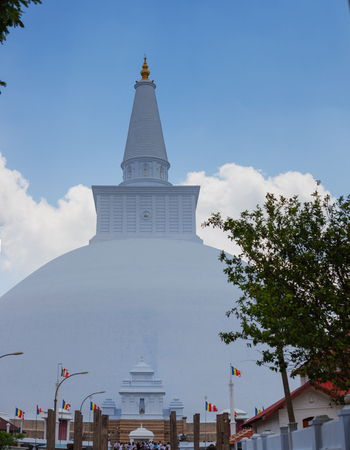 Huge white sacred stupa Ruwanwelisaya dagoba in Anuradhapura, Sri Lankaの写真素材