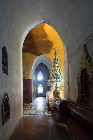 Interior of Ananda temple, Bagan, Burma.のeditorial素材