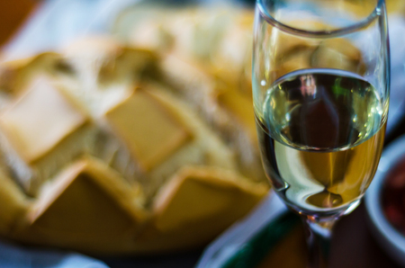 Champagne with set appetizers in small portions, healthy and delicious snacks, tasty setの写真素材