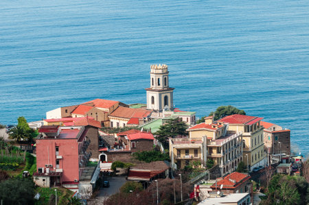 Viewpoint on the Sorrento coast group of houses with sea views
