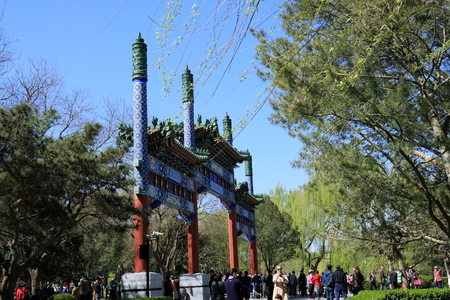 The ancient archway in the spring breezeのeditorial素材