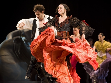 CHENGDU - DEC 28: The Best Flamenco Dance Drama "Carmen" performed by The Ballet Troupe of Spanish Rafael Aguilar(The Ballet Teatro Espanol de Rafael Aguilar) at JINCHENG theater DEC 28, 2008 in Chengdu, China.のeditorial素材