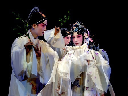 CHENGDU - MAY 23: Suzhou Kunqu Opera Theater of china perform The Peony Pavilion at Golden theater May 23, 2007 in Chengdu, China.The leading role is the famous opera actress Shen Fengying.のeditorial素材
