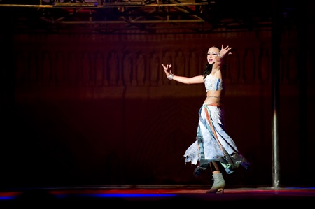 CHENGDU - FEB 2: The World Famous Dance Drama "Notre Dame de Paris" performed by Dance of the World Troupe at SICHUAN coliseum FEB 2, 2010 in Chengdu, China.のeditorial素材