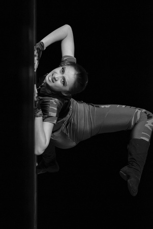 CHENGDU - DEC 10: Duo dance fire line performed by Fujian People's Armed Police Corps art troupe at JINCHENG theater.Dec 10,2007 in Chengdu, China.Choreographer: Ding Hong Wei, actor: Lee Yi Jia, Zhang Weiのeditorial素材