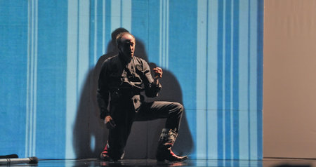 CHENGDU - APR 20: Frence modern dancer performs Dance contemporary on stage at at JINSHA theater on Apr 20, 2011 in Chengdu, China.The dancer is the famous France modern hoofer Dominique Boivin.のeditorial素材