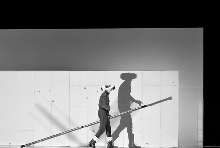CHENGDU - APR 20: Frence modern dancer performs Dance contemporary on stage at at JINSHA theater on Apr 20, 2011 in Chengdu, China.The dancer is the famous France modern hoofer Dominique Boivin.のeditorial素材