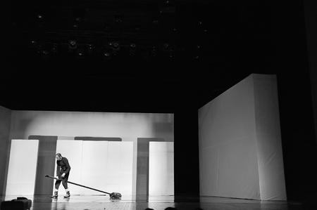 CHENGDU - APR 20: Frence modern dancer performs Dance contemporary on stage at at JINSHA theater on Apr 20, 2011 in Chengdu, China.
The dancer is the famous France modern hoofer Dominique Boivin.のeditorial素材