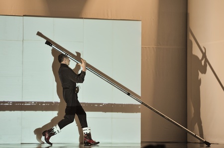 CHENGDU - APR 20: Frence modern dancer performs Dance contemporary on stage at at JINSHA theater on Apr 20, 2011 in Chengdu, China.
The dancer is the famous France modern hoofer Dominique Boivin.のeditorial素材