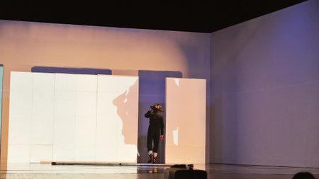 CHENGDU - APR 20: Frence modern dancer performs Dance contemporary on stage at at JINSHA theater on Apr 20, 2011 in Chengdu, China.The dancer is the famous France modern hoofer Dominique Boivin.のeditorial素材