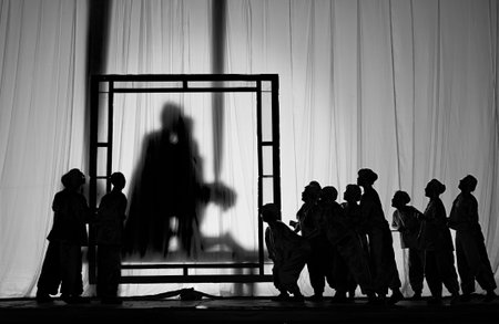 CHENGDU - MAY 29: chinese Ping opera performer make a show on stage to compete for awards at Xinan theater in 25th Chinese Drama Plum Blossom Award competition.May 29, 2011 in Chengdu, China.Chinese Drama Plum Blossom Award is the highest theatrical awarのeditorial素材