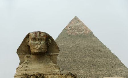 ancient ruins Great Sphinx and Pyramid in Giza,Rgyptのeditorial素材