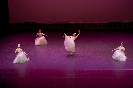 CHENGDU - JAN 5: ballerinas of The national ballet of china perform on stage at Jincheng theater.Jan 5, 2012 in Chengdu, China.のeditorial素材