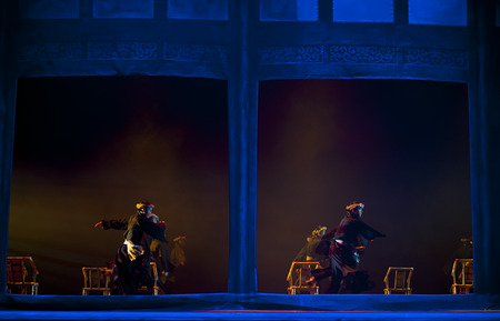 CHENGDU - APR 10: Sichuan song and dance troupe perform the dance drama "Sichuan Tea House" at Jincheng theater on Apr 10,2013 in Chengdu, China.のeditorial素材
