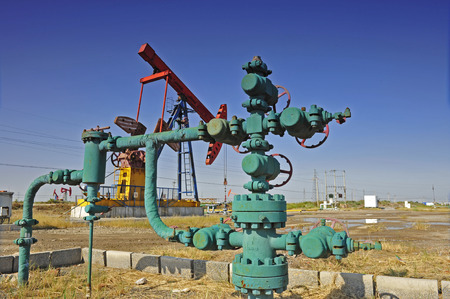 The pipe and valve oil fieldsのeditorial素材