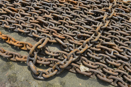 rusty chainの写真素材
