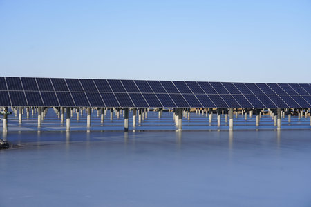 Solar photovoltaic panels and solar photovoltaic power generation systems