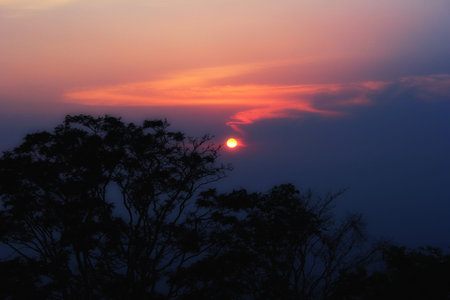Sunrise gn karang