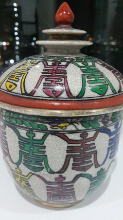 Antique chinese potteryの素材