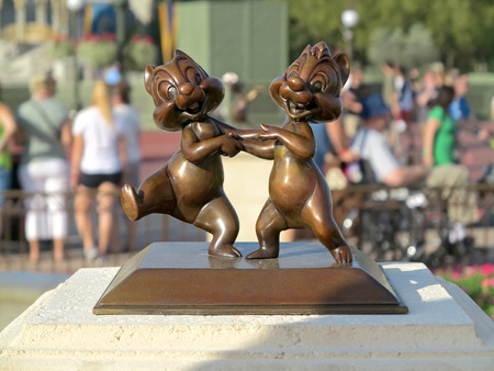 ORLANDO, FLORIDA - March 5, 2015 - The Chip and Dale statue in its new location in the new hub of Magic Kingdom, Walt Disney Worldのeditorial素材