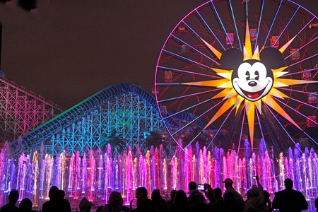 ANAHEIM, CALIFORNIA - September 20, 2010 - World of Color in Disney's California Adventure, Disneyland, with Mickey's Fun Wheel and California Screamin'のeditorial素材