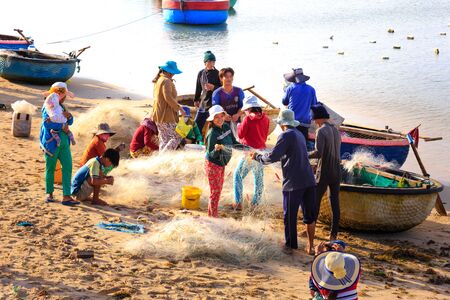 Ninh Thuan Province, Vietnam - February 27, 2016 : Fiish market on the beach. Sales fresh fish caught in the sea of new fishermen Ninh Thuan, Vietnamのeditorial素材