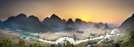 Ngoc Con, Cao Bang Province, Vietnam - September 29, 2019: See panoramic dawn photos rice fields in Ngoc Con, Trung Khanh, Cao Bang, Vietnam. Cao Bang is beautiful in nature in Vietnam and Southeastのeditorial素材