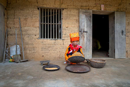 Ai Quoc commune, Loc Binh district, Lang Son - September 22, 2020: Live scene of Dao Lu Gang ethnic minority people in Ai Quoc commune, Loc Binh district, Lang Son, Vietnamのeditorial素材