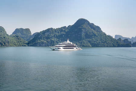Lan Ha Bay, Quang Ninh Province, Vietnam - November 13, 2020: See luxury cruise ships on Lan Ha Bay in Quang Ninh province, Vietnamのeditorial素材