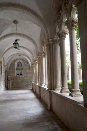 Cloister in The Walled City of Dubrovnic in Croatia Europe It is one of the most delightful tourist resorts of the Mediterranean. Dubrovnik is nicknamed "Pearl of the Adriaticのeditorial素材