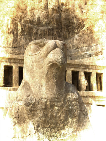 The Mortuary Temple of the female Pharaoh Hatshepsut in the Valley of the Nobles at Luxor in Egyptのeditorial素材