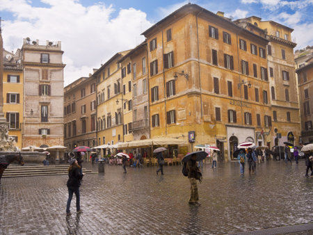The square in front of the Pantheon in Rome Italyのeditorial素材